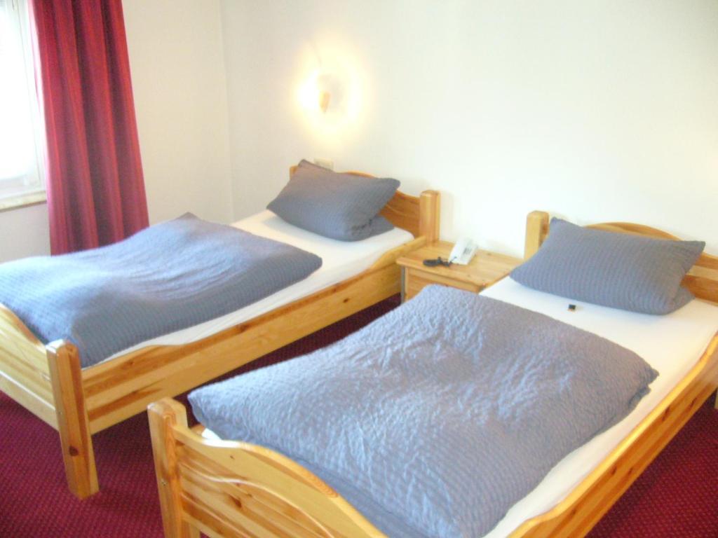 Hotel Theile Garni Gummersbach Rum bild